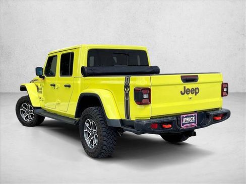 Used 2024 Jeep Gladiator Mojave AWD/4WD image 12