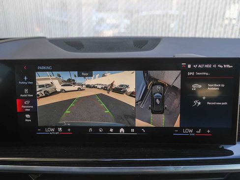 Certified 2025 BMW X5 M60i w/ Executive Package image 20