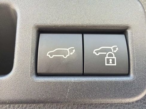 Used 2026 Toyota 4Runner Limited AWD/4WD image 18