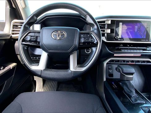 Used 2022 Toyota Tundra SR5 RWD image 6