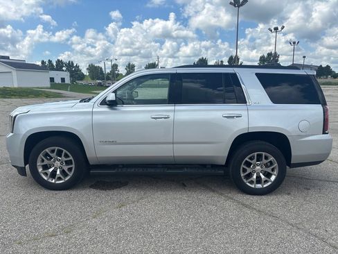Used 2020 GMC Yukon SLT w/ Open Road Package AWD/4WD image 5