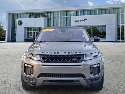 Used 2019 Land Rover Range Rover Evoque SE AWD/4WD image 2