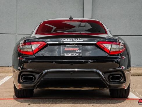 Used 2018 Maserati GranTurismo Sport RWD image 16
