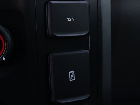 Used 2021 Ford F150 XLT image 38