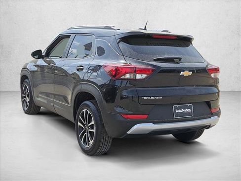 New 2026 Chevrolet TrailBlazer LT w/ Driver Confidence Package FWD image 9