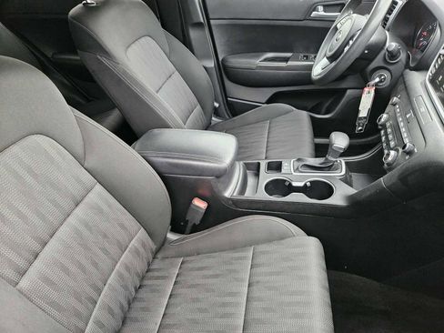 Used 2022 Kia Sportage LX FWD image 13
