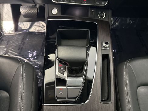 Used 2021 Audi Q5 2.0T Premium Plus w/ Premium Plus Package image 18