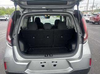 Used 2024 Kia Soul LX w/ Option Group 015 FWD video 5