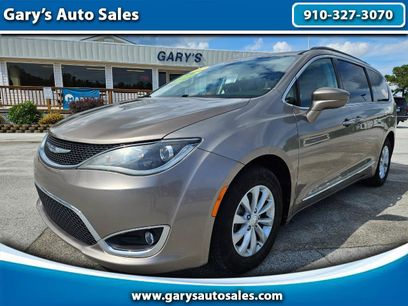 Used 2017 Chrysler Pacifica Touring-L