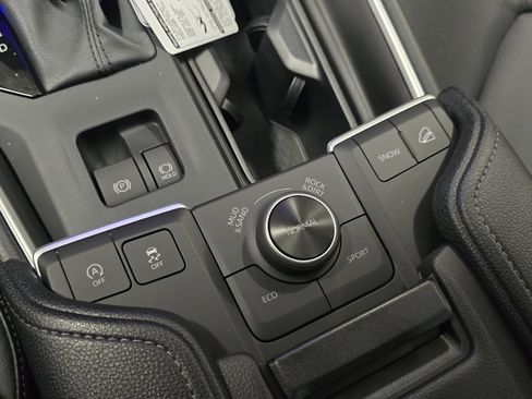 New 2026 Toyota Grand Highlander Platinum image 8