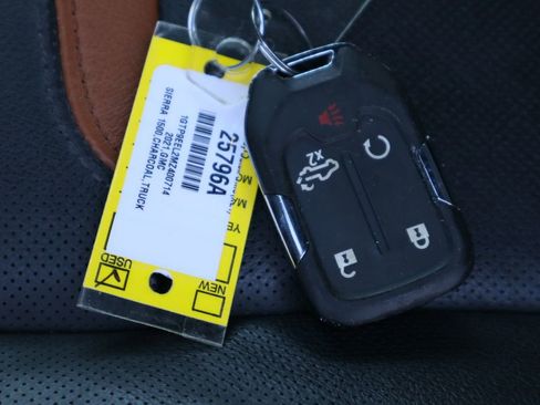 Used 2021 GMC Sierra 1500 AT4 image 32