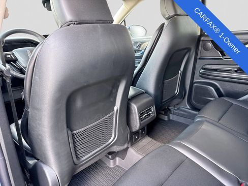 Used 2025 Lincoln Corsair AWD w/ Equipment Group 101A image 17