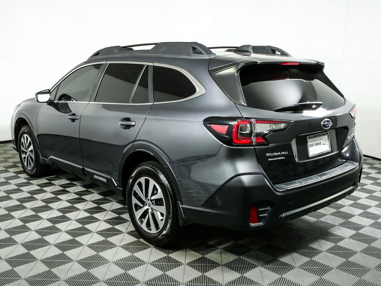 Used 2021 Subaru Outback Premium AWD/4WD image 27