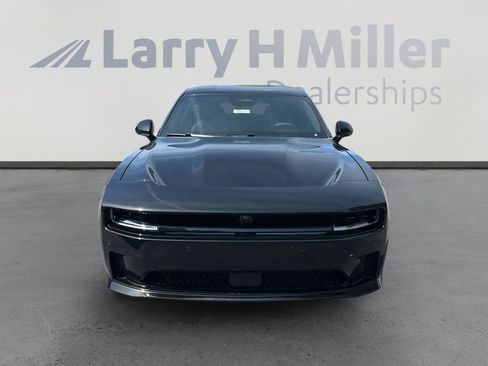 New 2025 Dodge Charger Daytona R/T w/ Quick Order Package 25M R/T AWD/4WD image 8