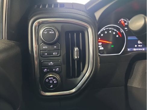 Used 2020 Chevrolet Silverado 1500 LT w/ All-Star Edition image 29