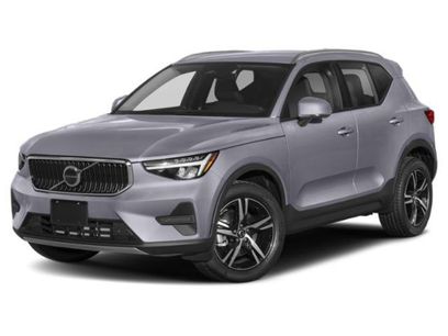 Used 2023 Volvo XC40 B5 Ultimate w/ Protection Package Premier