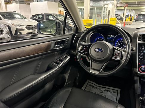 Used 2019 Subaru Outback 3.6R Limited AWD/4WD image 27