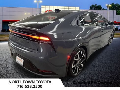 Used 2024 Toyota Prius Prime Premium image 30