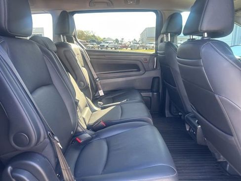 Used 2024 Honda Odyssey Touring image 5