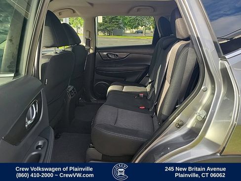 Used 2018 Nissan Rogue SV AWD/4WD image 14