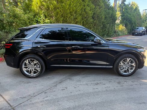 Used 2024 Genesis GV70 2.5T w/ Advanced Package AWD/4WD image 2