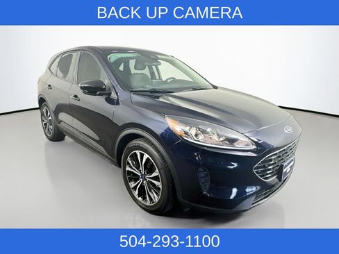 Used 2021 Ford Escape SE w/ SE Sport Appearance Package FWD image 4