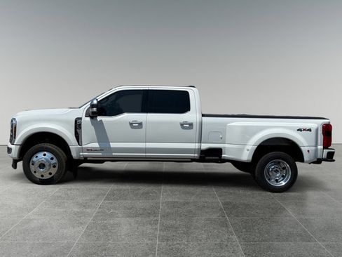 Used 2026 Ford F450 Platinum w/ Platinum Plus Package AWD/4WD image 3