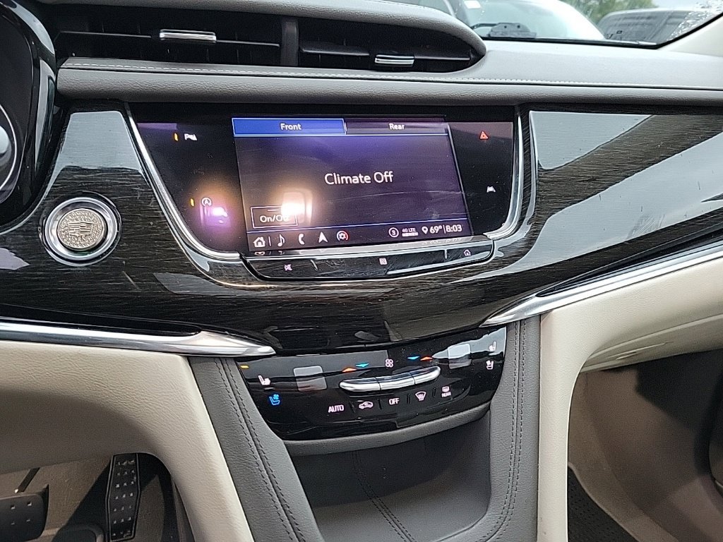 Used 2020 Cadillac XT6 Premium Luxury FWD image 9