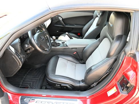 Used 2013 Chevrolet Corvette ZR1 w/ 3ZR Preferred Equipment Group RWD image 17