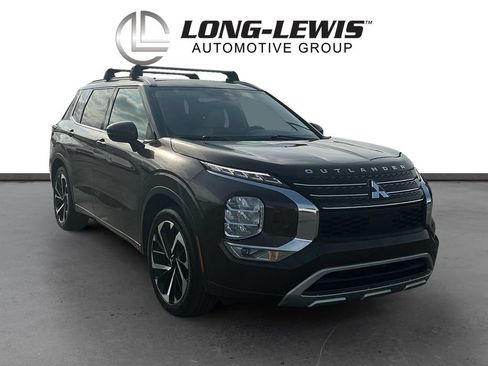 Used 2023 Mitsubishi Outlander SEL AWD/4WD image 10