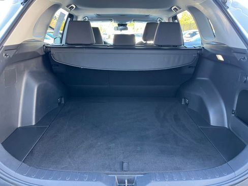 Used 2025 Toyota RAV4 XLE image 31