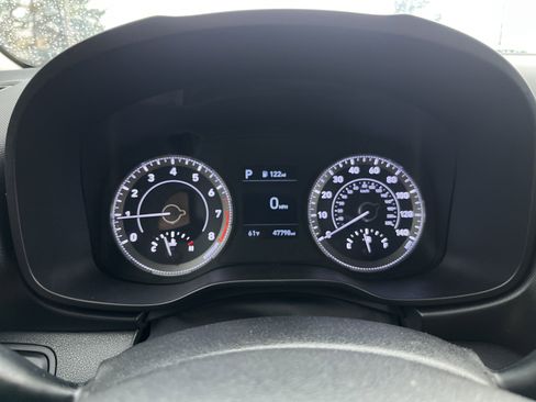 Used 2021 Hyundai Venue SE image 17