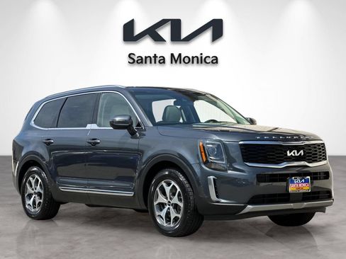 Used 2022 Kia Telluride EX w/ Towing Package AWD/4WD image 8