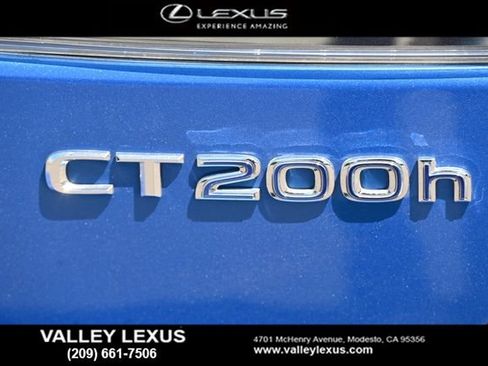 Used 2017 Lexus CT 200h w/ Navigation System Package FWD image 7