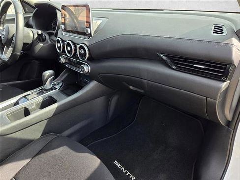 Used 2025 Nissan Sentra SV w/ All-Weather Package image 20