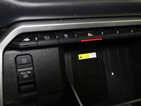 Used 2023 Toyota Sequoia Platinum image 24