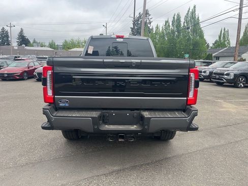 Used 2026 Ford F350 Platinum w/ FX4 Off-Road Package AWD/4WD image 6