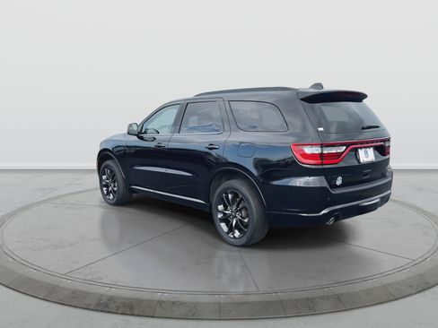 Used 2023 Dodge Durango GT AWD/4WD image 6
