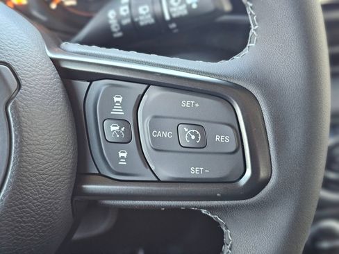 New 2026 Jeep Wrangler Unlimited Rubicon AWD/4WD image 18