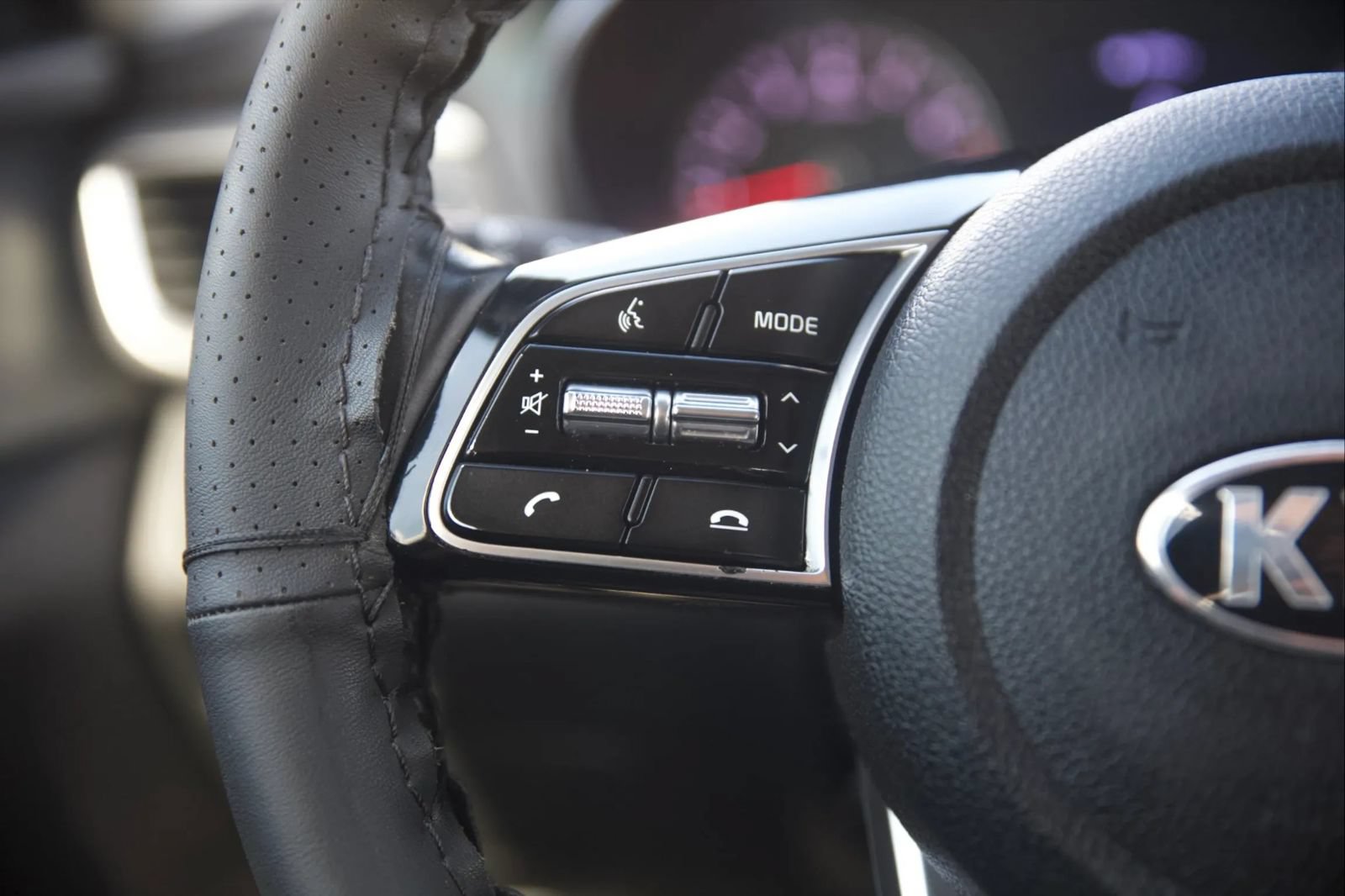Used 2020 Kia Optima SE FWD image 37
