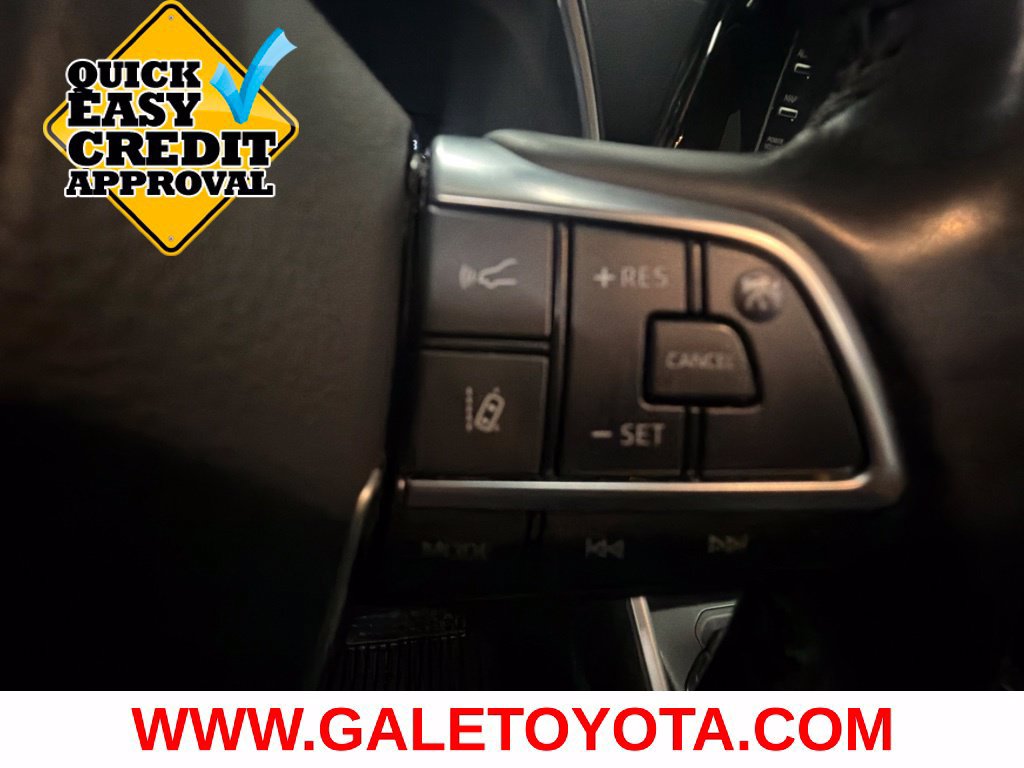 Used 2021 Toyota Highlander XLE AWD/4WD image 22