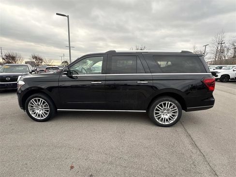 Used 2024 Ford Expedition Max Limited image 5