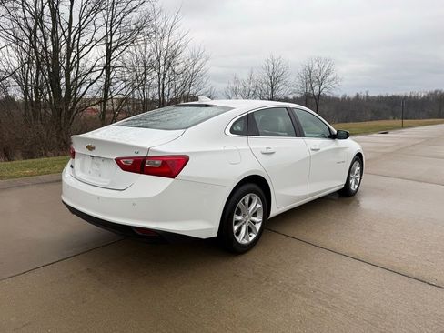 Used 2024 Chevrolet Malibu LT image 3
