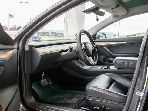 Used 2021 Tesla Model 3 Long Range image 22