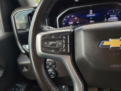 Used 2024 Chevrolet Silverado 1500 LT RWD image 18
