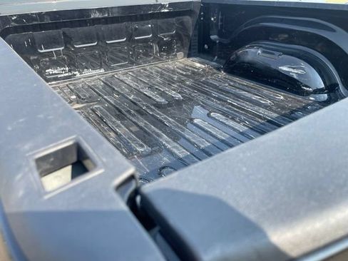 Used 2024 RAM 2500 Laramie w/ Safety Group AWD/4WD image 24