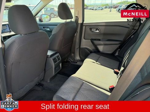 Used 2025 Nissan Rogue SV image 15