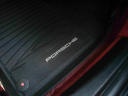 Used 2016 Porsche Cayman RWD image 30