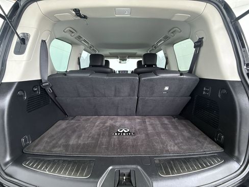 Used 2019 INFINITI QX80 Luxe w/ All-Season Package image 37