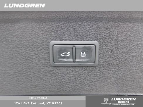 Used 2023 Audi Q5 2.0T Premium w/ Convenience Package image 44